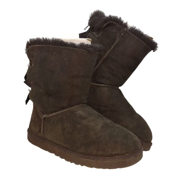UGG Bailey Bow Womens NEW w/Tags & Box Black Suede, Sherpa Lined Boots - sz. 7 - Picture 1 of 7